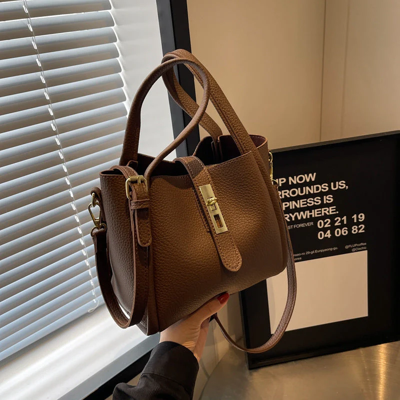 ChicCharm Mini Bucket Bag & Pouch - Image 18