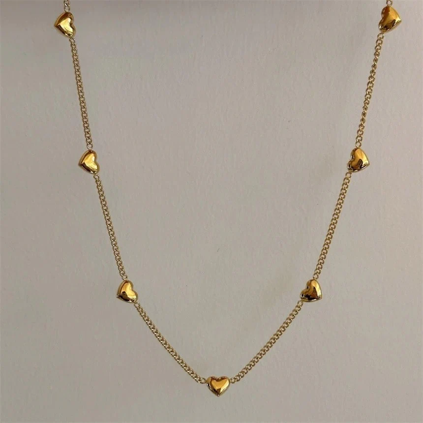 Elegant Cora Heart Pendant Necklace
